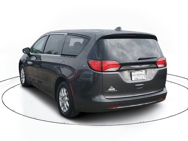 2020 Chrysler Voyager LX