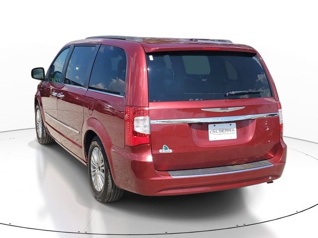 2013 Chrysler Town & Country Touring-L