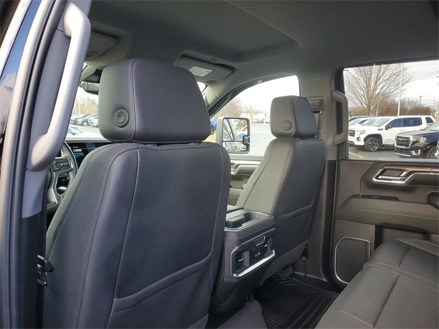 2024 Chevrolet Silverado 3500HD LTZ