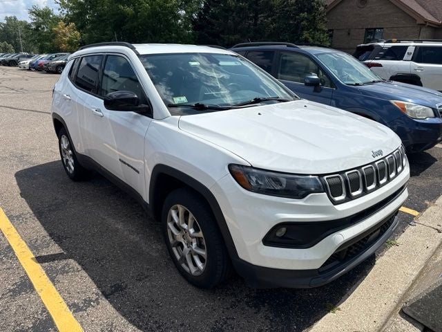 2022 Jeep Compass Latitude Lux