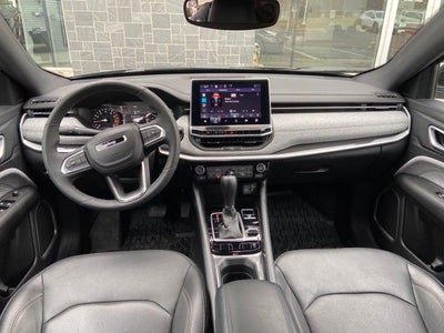 2023 Jeep Compass Latitude Lux