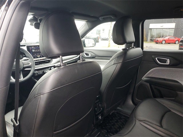 2023 Jeep Compass Latitude Lux