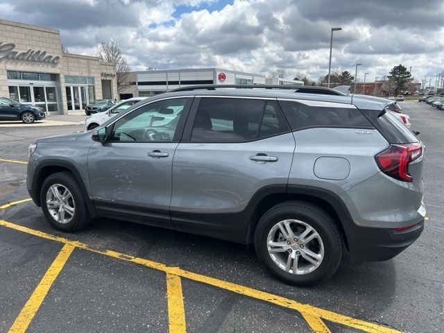 2023 GMC Terrain SLE