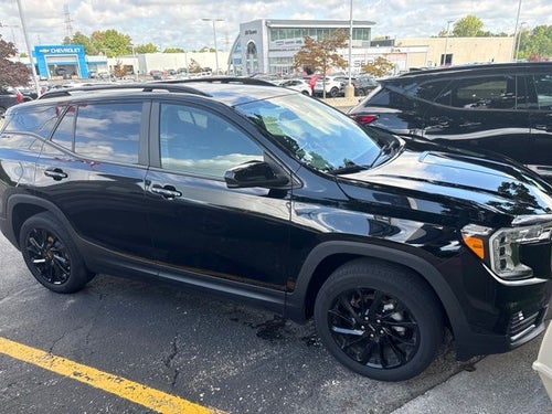 2024 GMC Terrain SLE Elevtion Edition