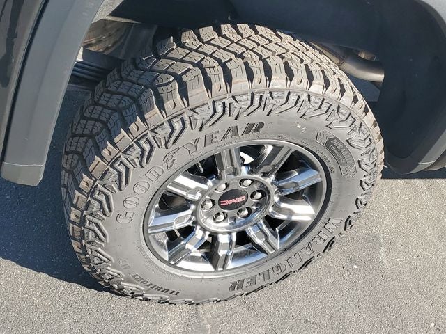 2025 GMC Sierra 1500 AT4X