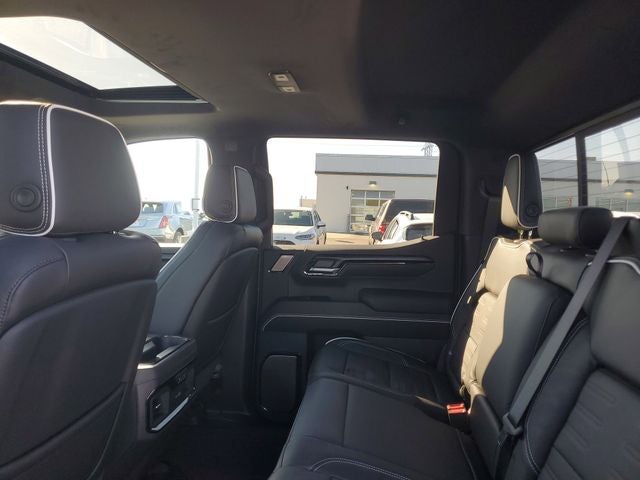 2025 GMC Sierra 1500 AT4X
