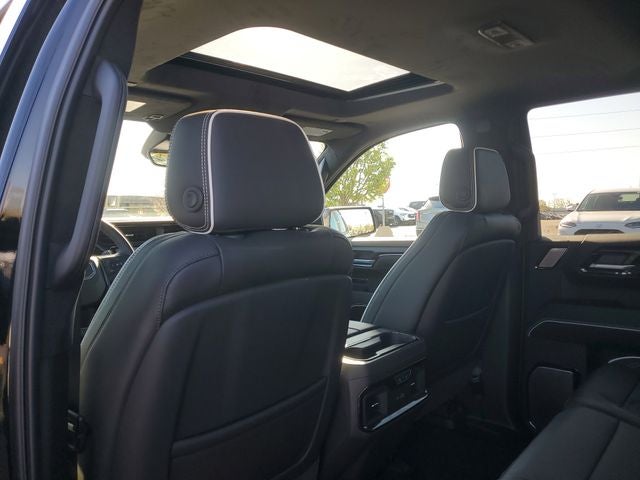 2025 GMC Sierra 1500 AT4X