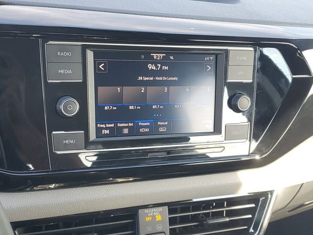 2023 Volkswagen Taos 1.5T S