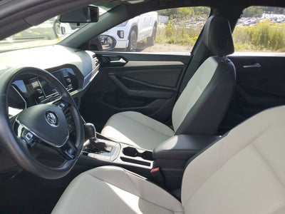 2019 Volkswagen Jetta R-Line