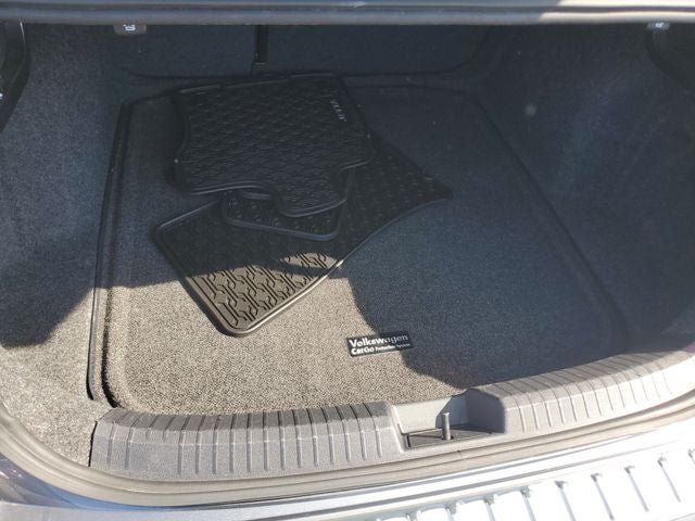 2019 Volkswagen Jetta R-Line
