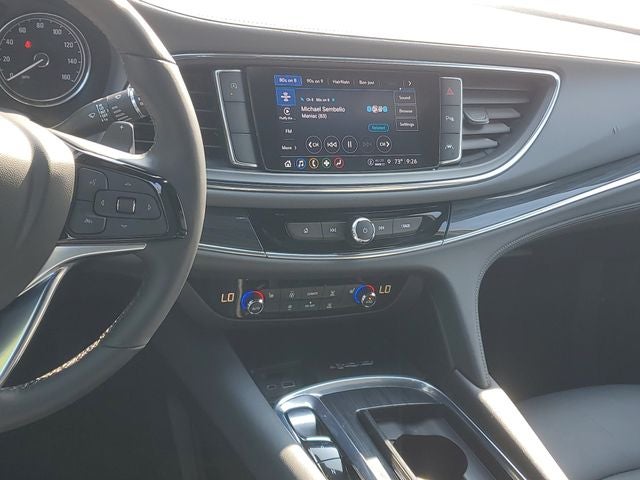 2022 Buick Enclave Essence