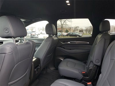 2024 Buick Enclave Essence