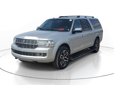 2014 Lincoln Navigator L Base