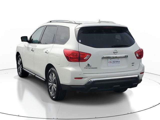 2020 Nissan Pathfinder SL
