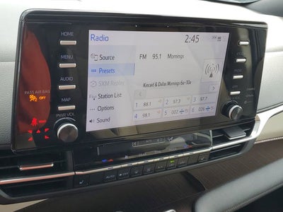 2024 Toyota Sienna LE 8 Passenger