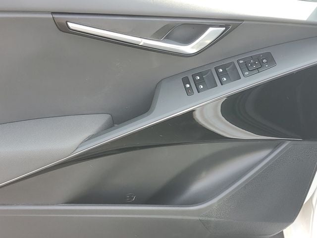 2024 Kia Niro EX