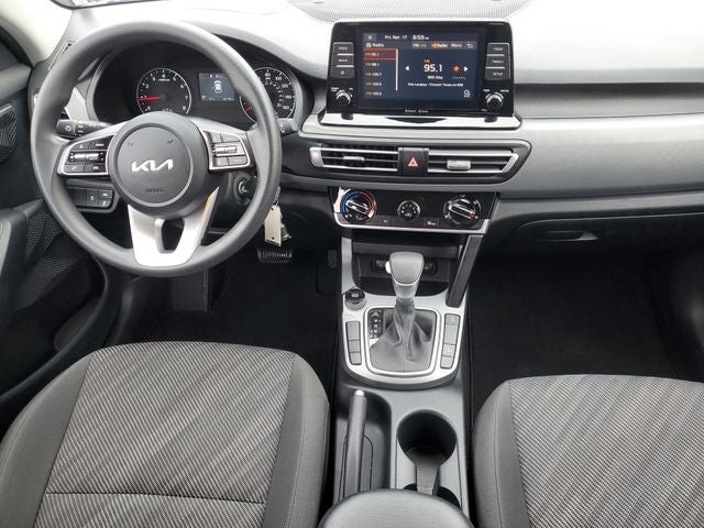 2023 Kia Seltos LX