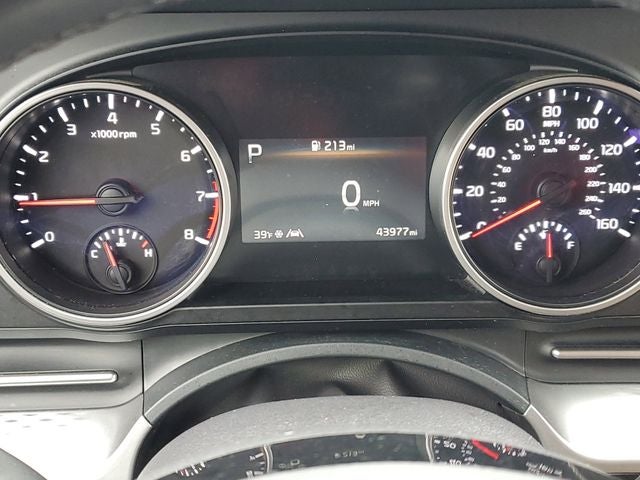 2024 Kia Carnival LX