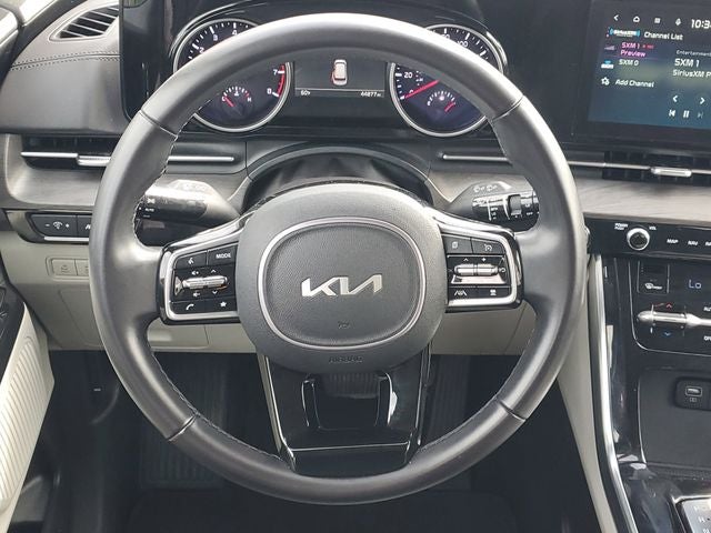 2024 Kia Carnival EX