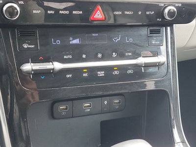2024 Kia Carnival EX