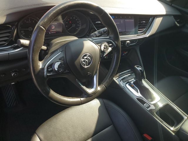 2019 Buick Regal TourX Essence