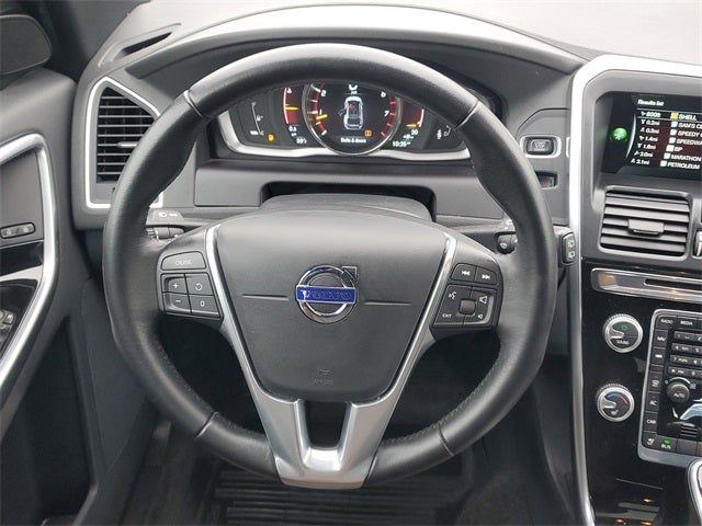 2016 Volvo XC60 T5 Premier