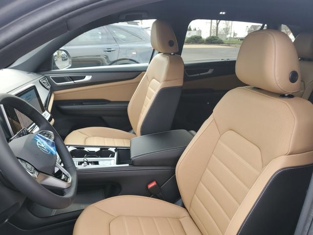 2026 Volkswagen Atlas Cross Sport 2.0T SEL R-Line Black