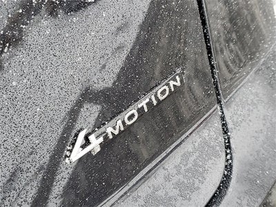 2026 Volkswagen Atlas Cross Sport 2.0T SEL R-Line Black