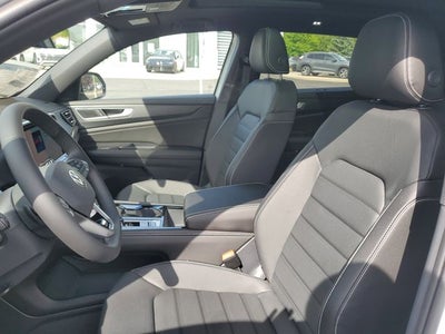 2026 Volkswagen Atlas Cross Sport 2.0T SEL R-Line Black