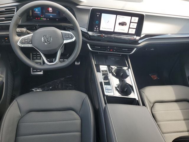 2026 Volkswagen Atlas Cross Sport SEL R-Line Black