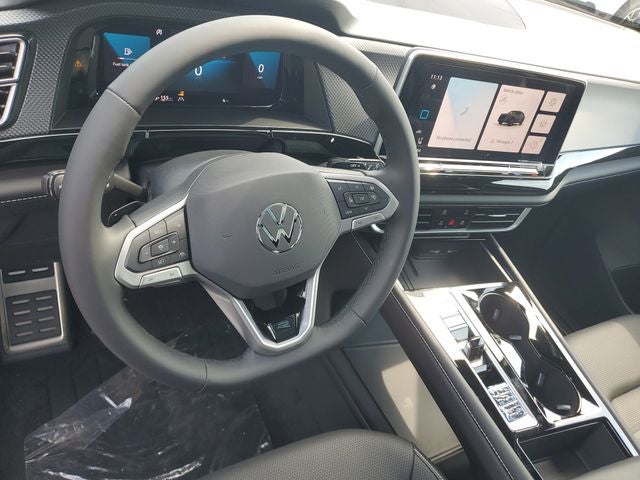 2026 Volkswagen Atlas Cross Sport SEL R-Line Black