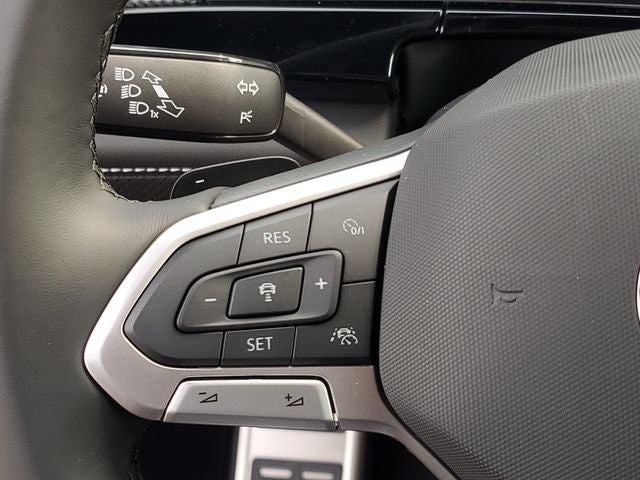 2026 Volkswagen Atlas Cross Sport SEL R-Line Black