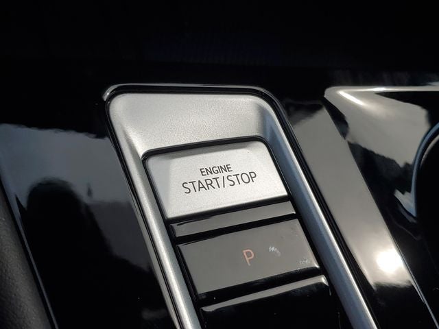 2026 Volkswagen Atlas Cross Sport SEL R-Line Black