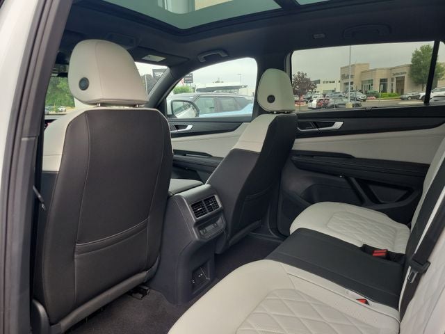 2026 Volkswagen Atlas Cross Sport SEL Premium R-Line