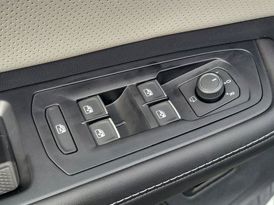 2026 Volkswagen Atlas Cross Sport SEL Premium R-Line