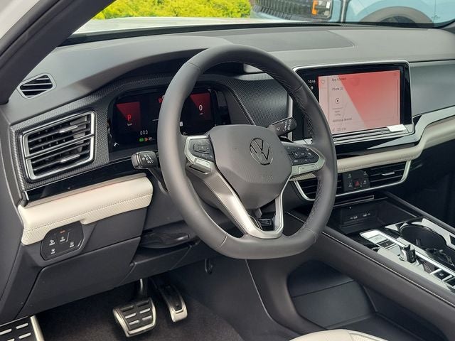 2026 Volkswagen Atlas Cross Sport SEL Premium R-Line