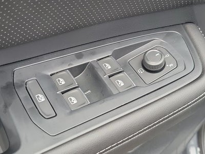 2026 Volkswagen Atlas Cross Sport SEL Premium R-Line