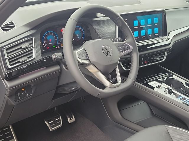 2026 Volkswagen Atlas Cross Sport SEL Premium R-Line