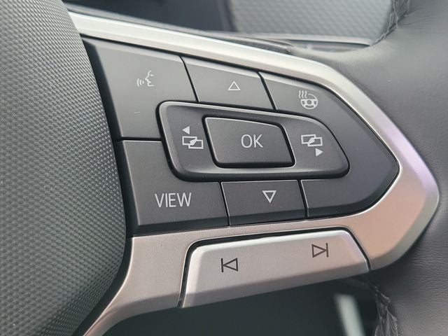 2026 Volkswagen Atlas Cross Sport SEL Premium R-Line