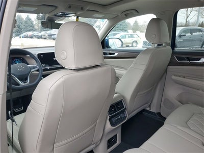 2025 Volkswagen Atlas 2.0T SEL Premium R-Line