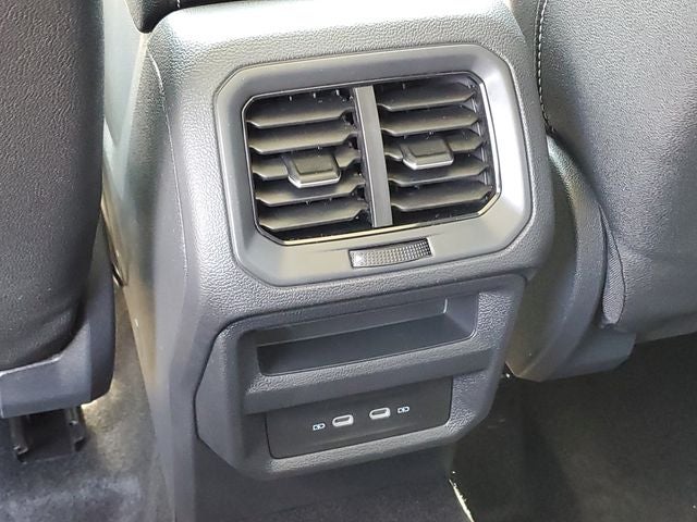 2026 Volkswagen Taos 1.5T SEL