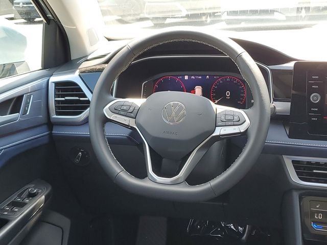 2026 Volkswagen Taos 1.5T SEL