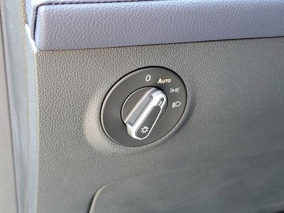 2026 Volkswagen Taos 1.5T SEL