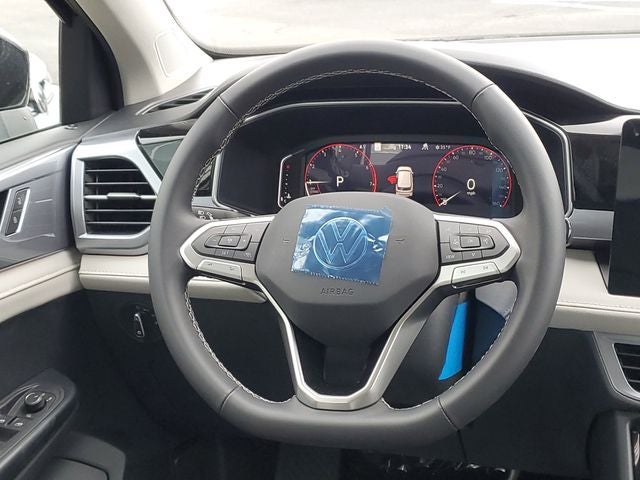 2026 Volkswagen Taos 1.5T SEL