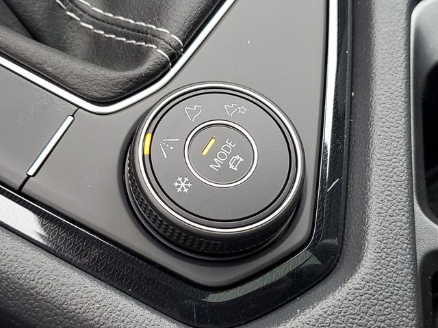 2026 Volkswagen Taos 1.5T SEL