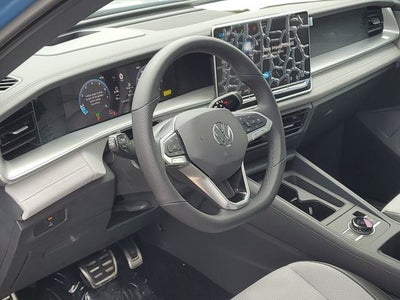 2026 Volkswagen Tiguan 2.0T SE R-Line Black
