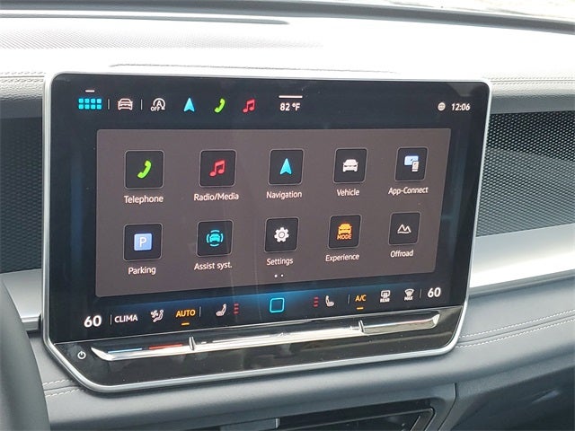 2025 Volkswagen Tiguan 2.0T SE