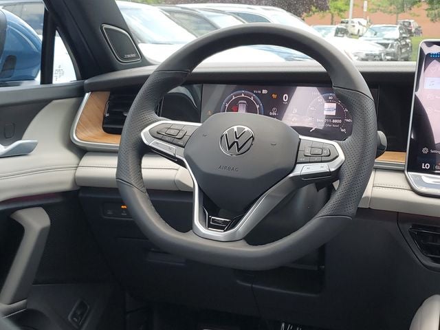 2026 Volkswagen Tiguan 2.0T SEL R-Line Turbo