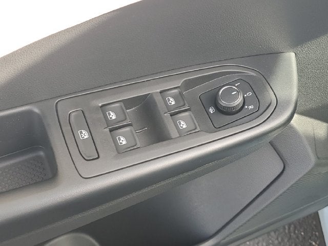 2027 Volkswagen Taos 1.5T SE
