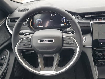 2025 Jeep Grand Cherokee Laredo X